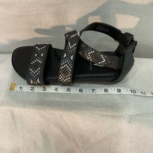 Volatile Black Studded Strappy gladiator sandals – back zip/size 7— A+++